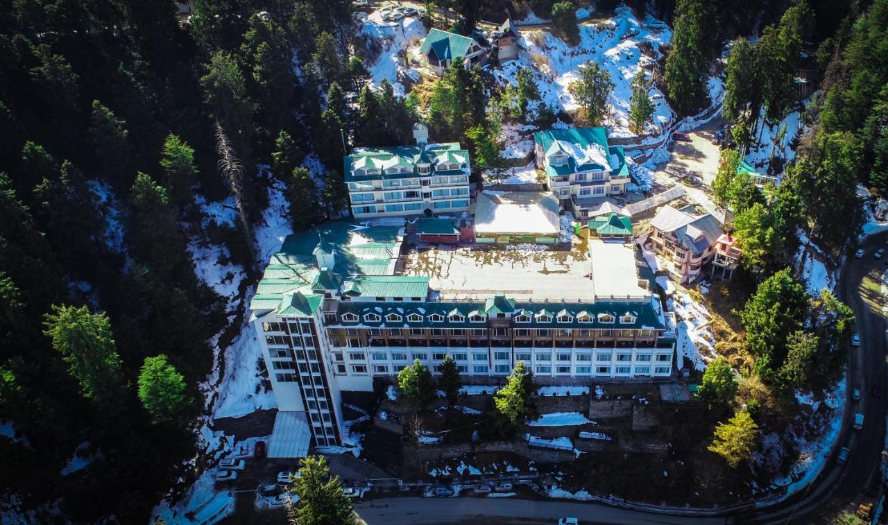 Royal Tulip Luxury Hotel, Kufri, Shimla Eksteriør billede