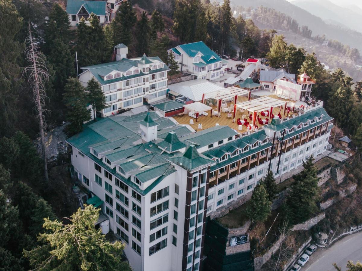 Royal Tulip Luxury Hotel, Kufri, Shimla Eksteriør billede